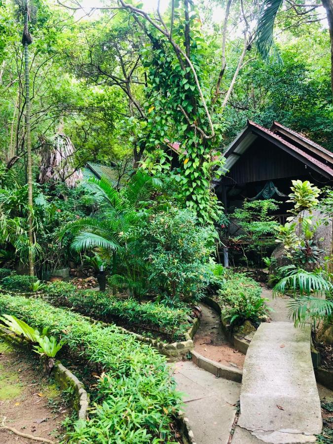 Bambu Huts Hotel Baan Tai Luaran gambar