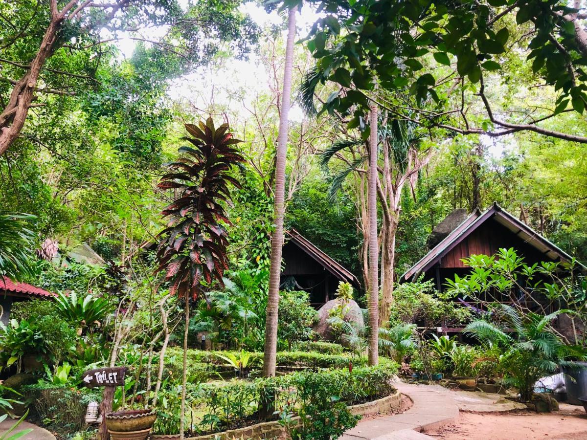 Bambu Huts Hotel Baan Tai Luaran gambar