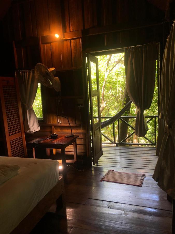 Bambu Huts Hotel Baan Tai Luaran gambar